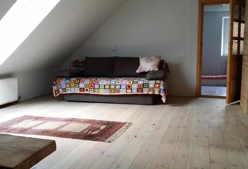 Bed and Breakfast Dwór łumbie