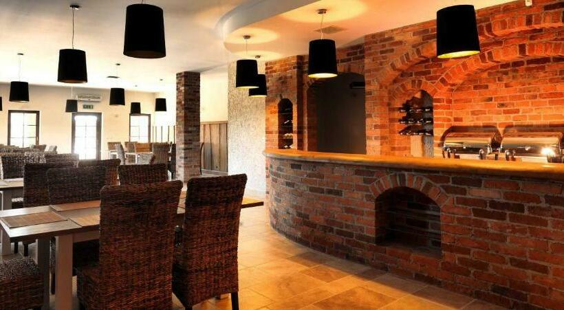 مبيت وإفطار Kaszubska Oaza