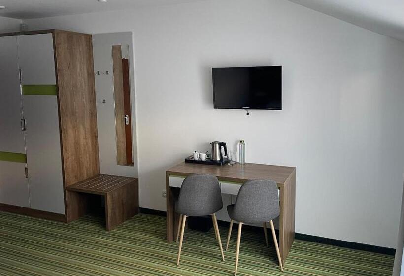 צימר Kompleks Taaka Ryba