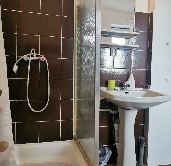 민박 Malinowy Domek