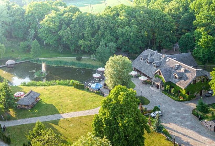 צימר Miłocin Park Centrum Wypoczynkowo Konferencyjne