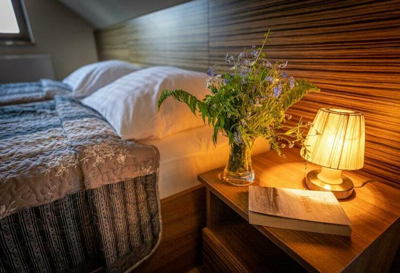 Bed and Breakfast Osada Koszałkowo Wieżyca