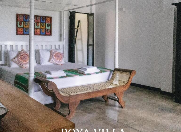 민박 Poya Villa Ahangama