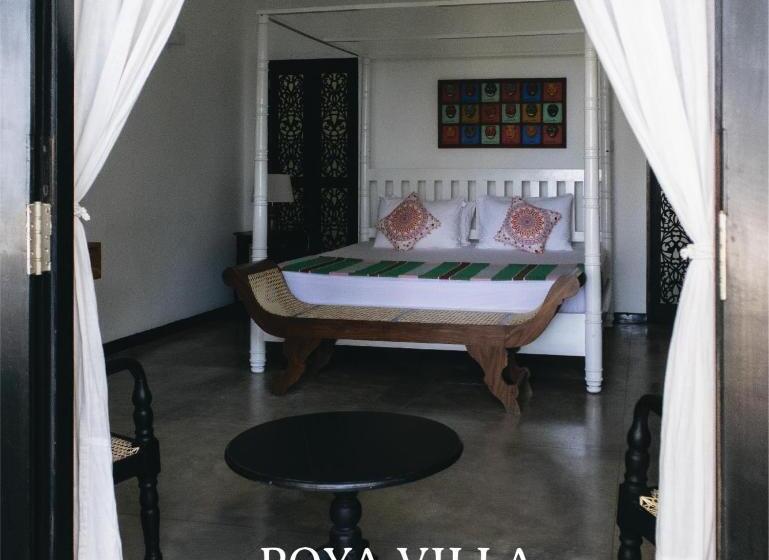 민박 Poya Villa Ahangama