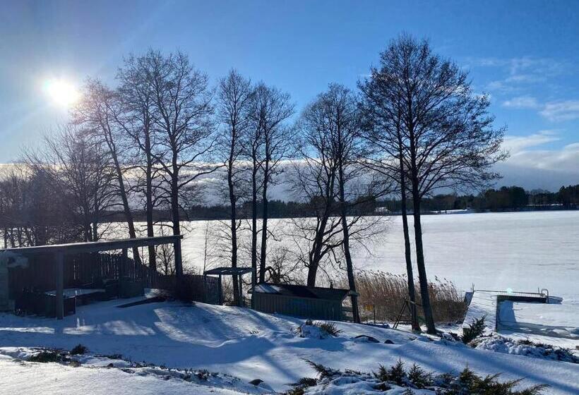 ベッドアンドブレックファースト Sirvis Apartamenty