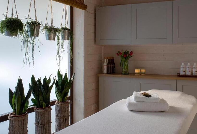 ベッドアンドブレックファースト Sirvis Apartamenty