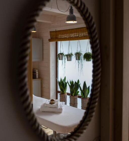 ベッドアンドブレックファースト Sirvis Apartamenty