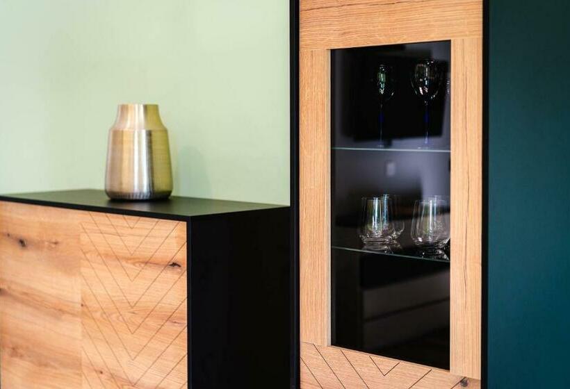 مبيت وإفطار Tenis Park Advantage