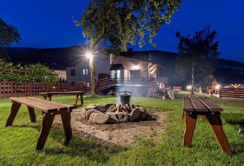 ベッドアンドブレックファースト U Francuza