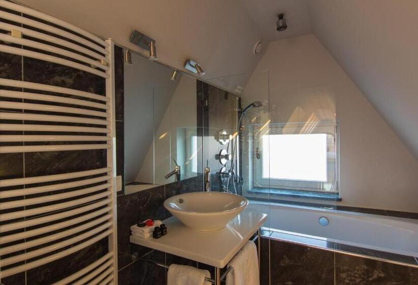 مبيت وإفطار Villa Pica Paca Old Town