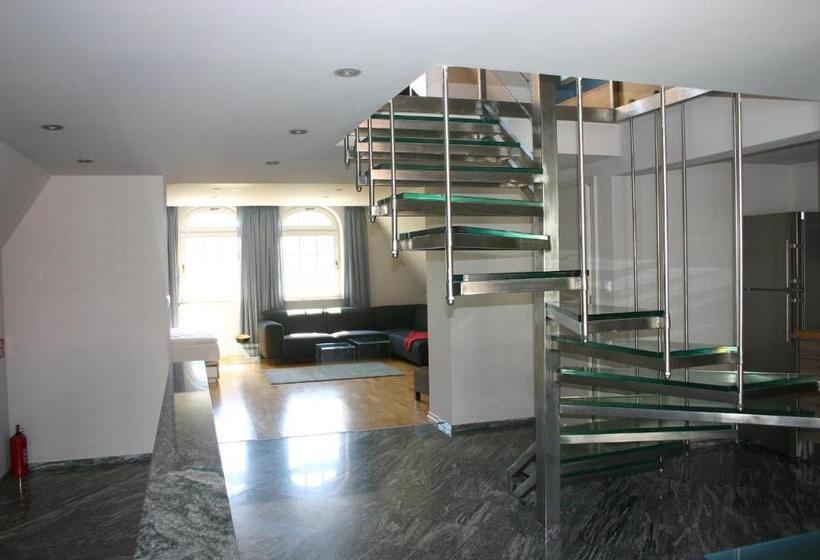 مبيت وإفطار Villa Pica Paca Old Town