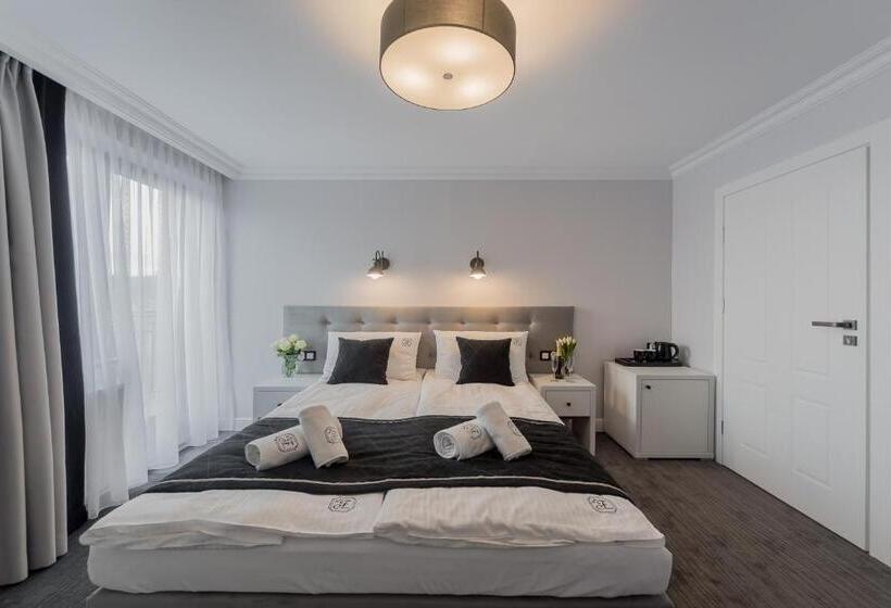 ベッドアンドブレックファースト Willa Feria