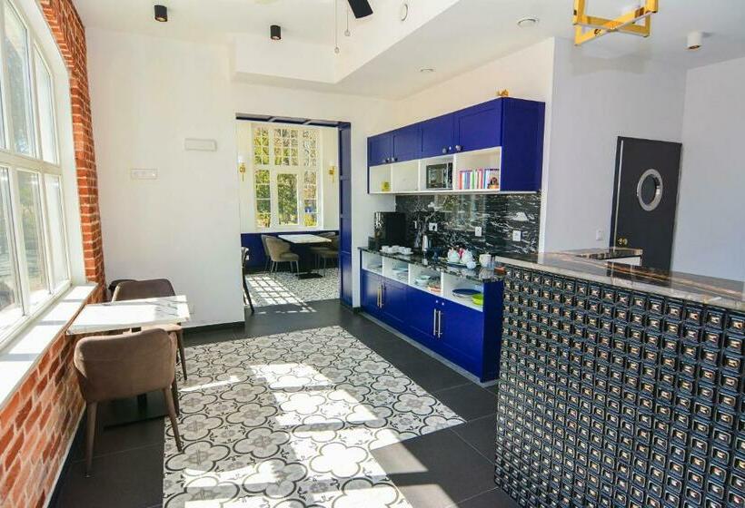 住宿加早餐 Willa Kashmir