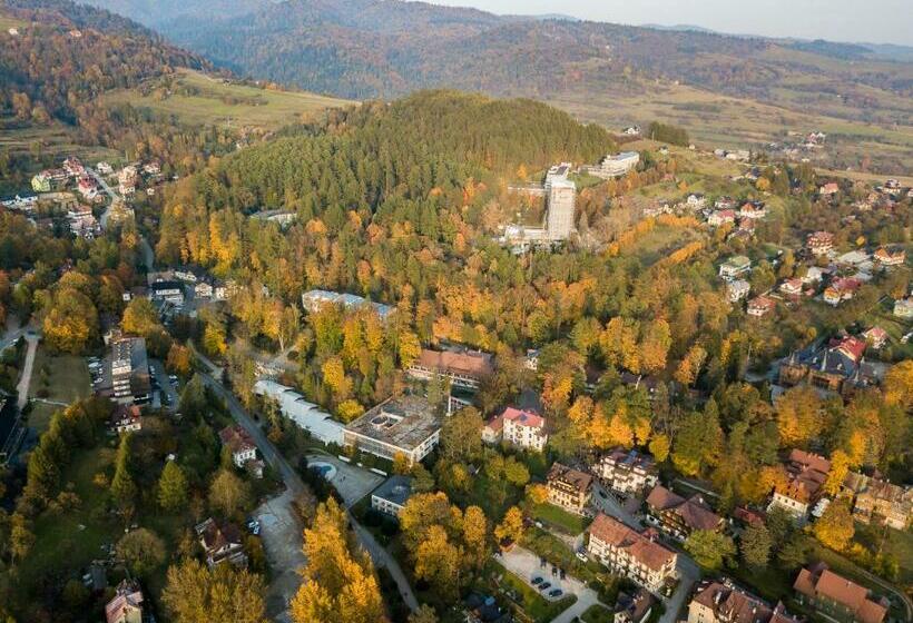 تختخواب و صبحانه Willa Lala