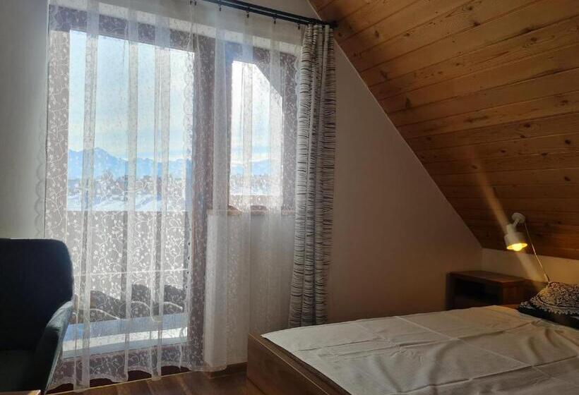 Bed and Breakfast Willa Owca Czarna