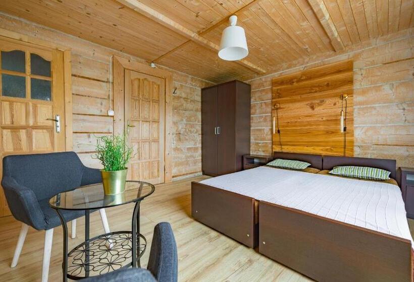 Bed and Breakfast Willa Owca Czarna