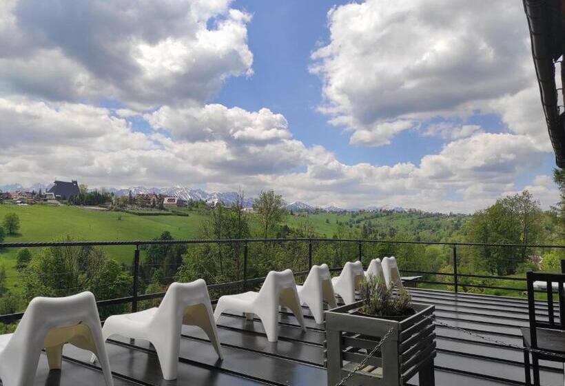 Bed and Breakfast Willa Owca Czarna