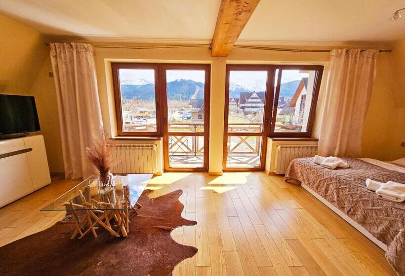 צימר Willa Regina Ii Resort & Spa