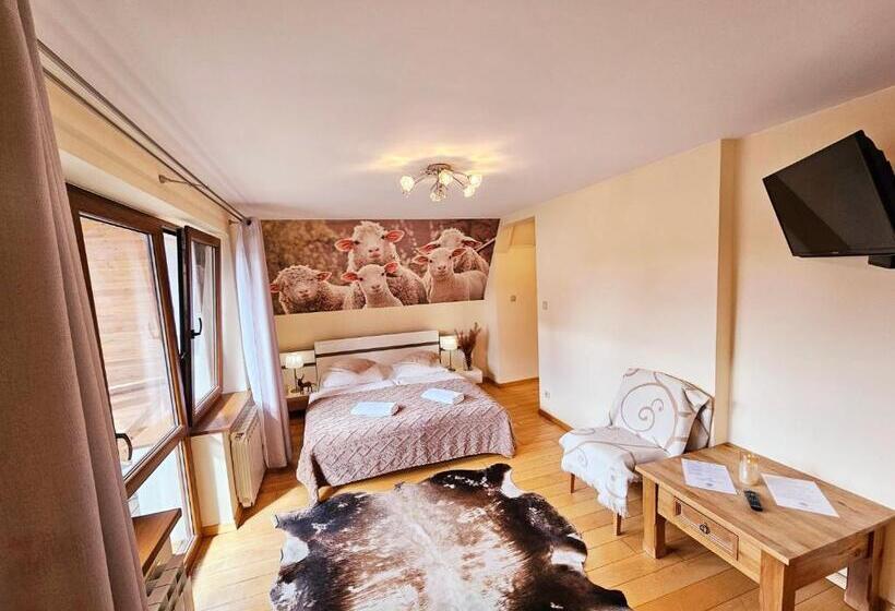 צימר Willa Regina Ii Resort & Spa