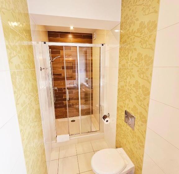 צימר Willa Regina Ii Resort & Spa