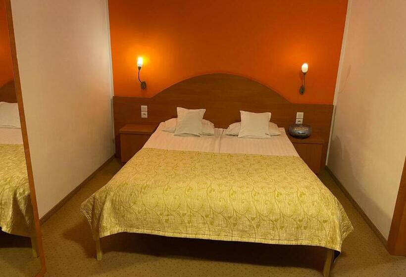 تختخواب و صبحانه Willa Stenia Center Apartamenty