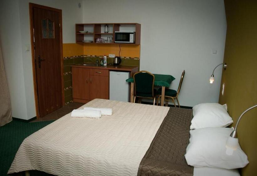 تختخواب و صبحانه Willa Stenia Center Apartamenty