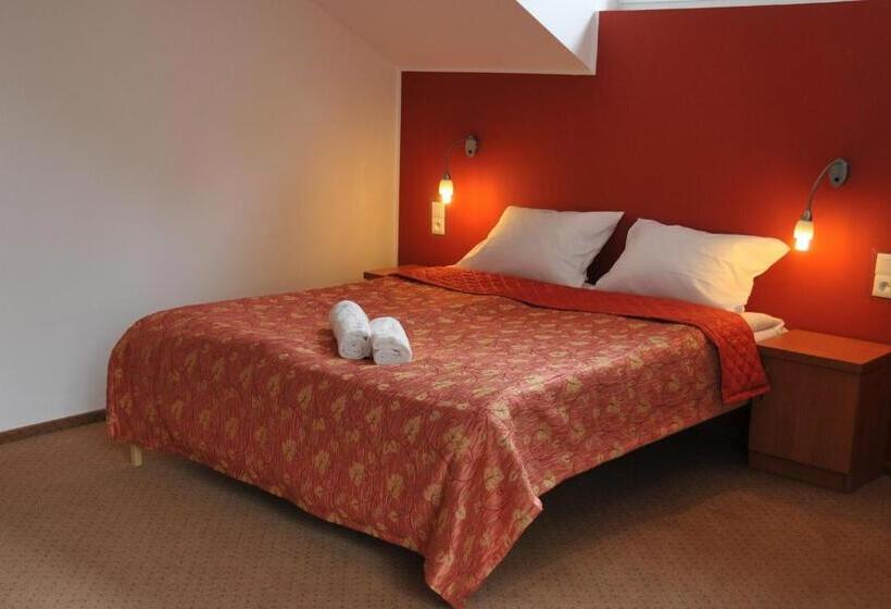 تختخواب و صبحانه Willa Stenia Center Apartamenty