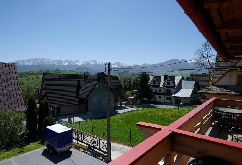 تختخواب و صبحانه Willa U Perełki