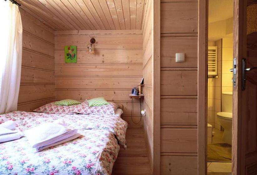 تختخواب و صبحانه Willa U Perełki