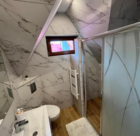 تختخواب و صبحانه Willa U Perełki