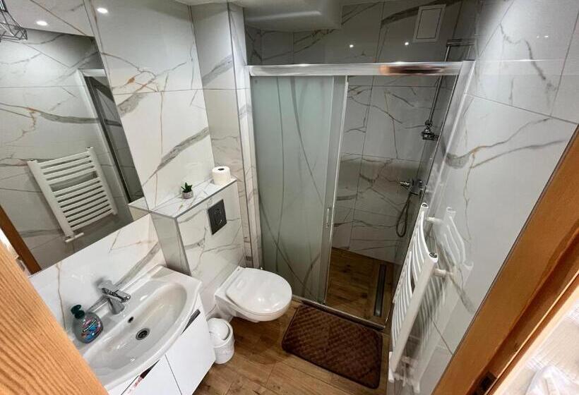 تختخواب و صبحانه Willa U Perełki