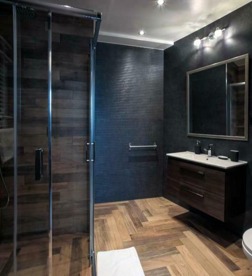 Bed and Breakfast Zeppelin Apartments Simple Acomodation