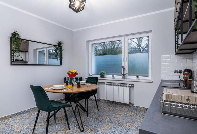 Exclusive Apartment Centrum 2