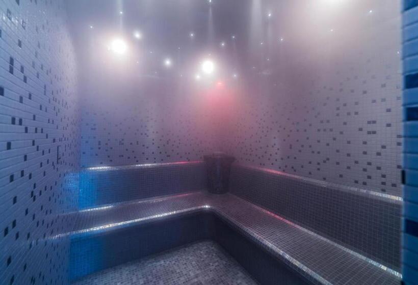 Family Holiday Spa&resort