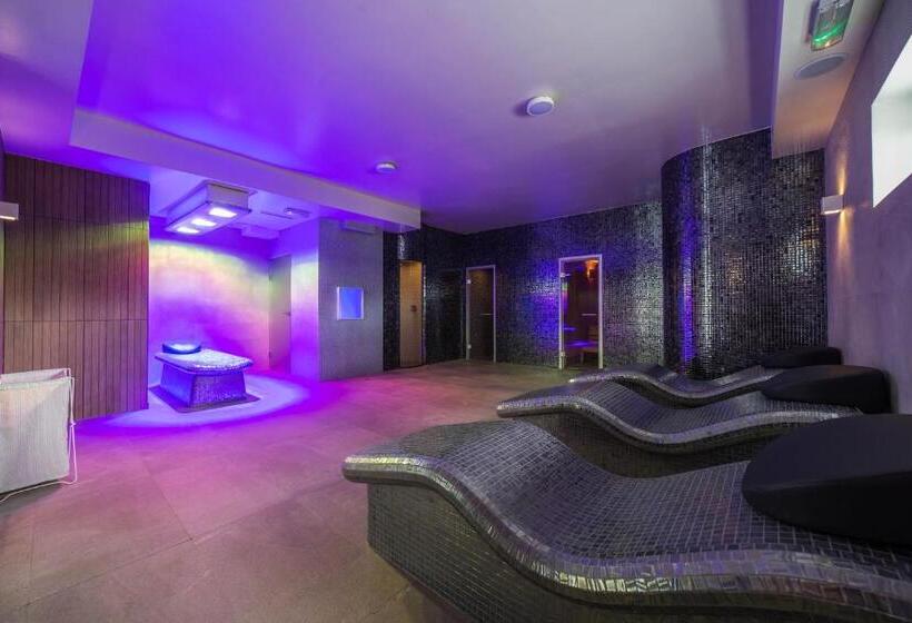 Family Holiday Spa&resort