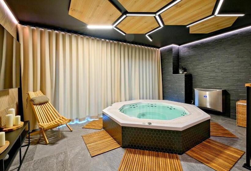 Harda House Friends & Spa