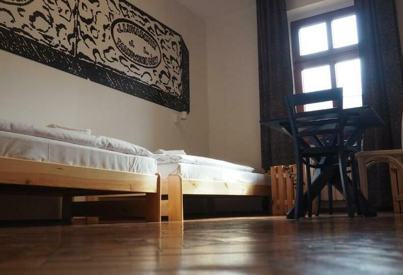 Hostel Młotek I Perlik