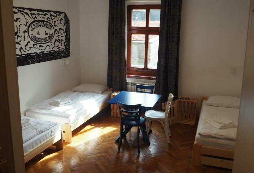 Hostel Młotek I Perlik