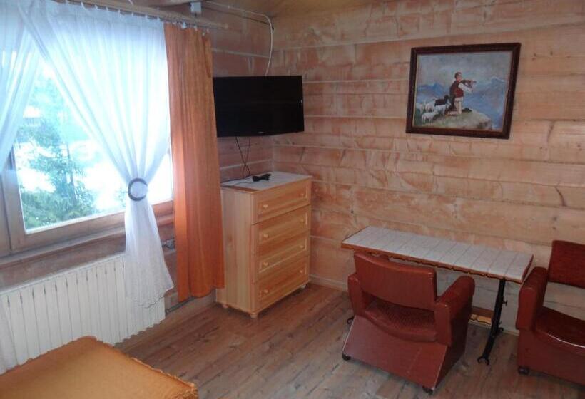 هتل Agroturystyka Pod Lasem