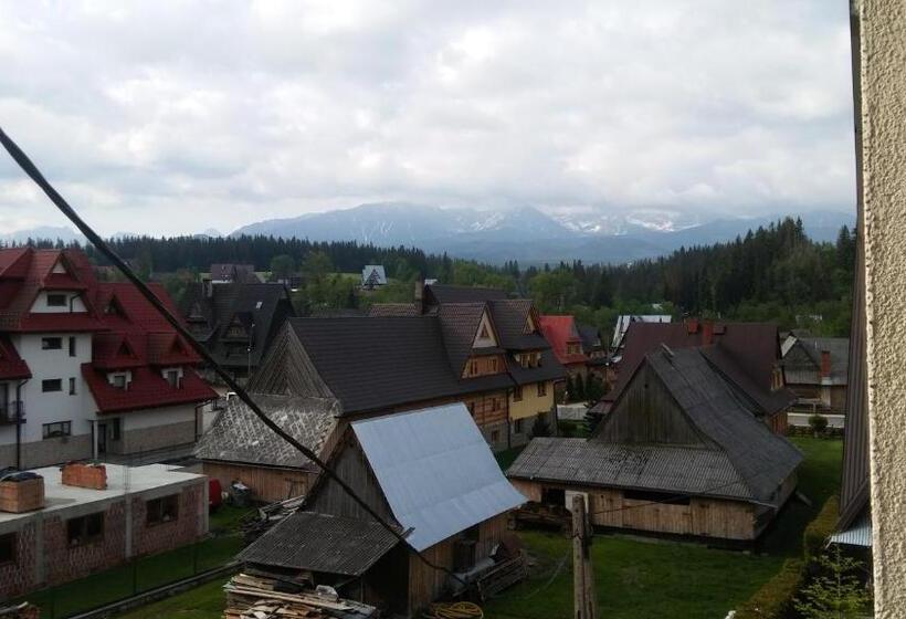 هتل Agroturystyka Pod Lasem