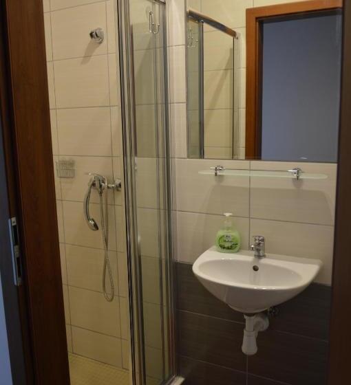 בית מלון כפרי Agroturystyka W Jabłoniowym Sadzie