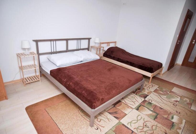 בית מלון כפרי Agroturystyka W Jabłoniowym Sadzie