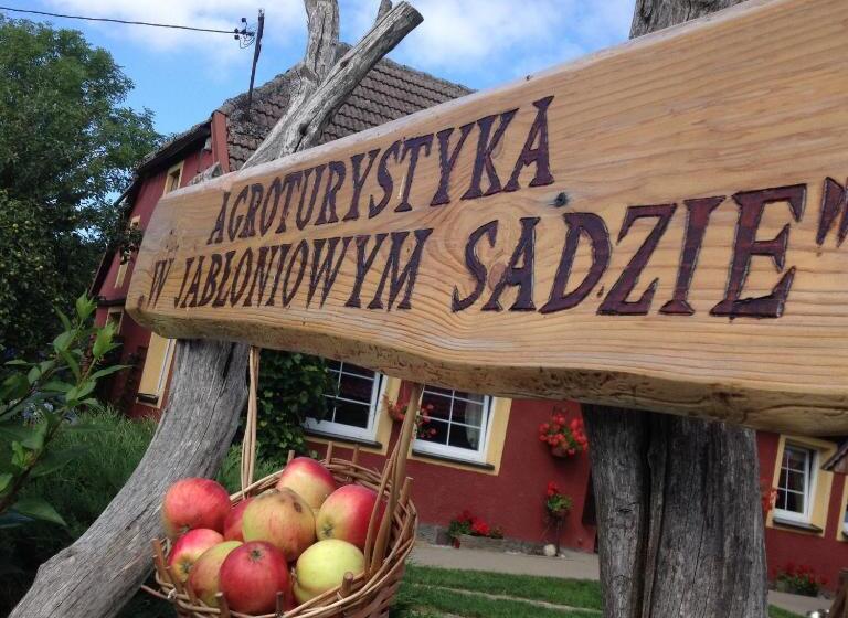 בית מלון כפרי Agroturystyka W Jabłoniowym Sadzie