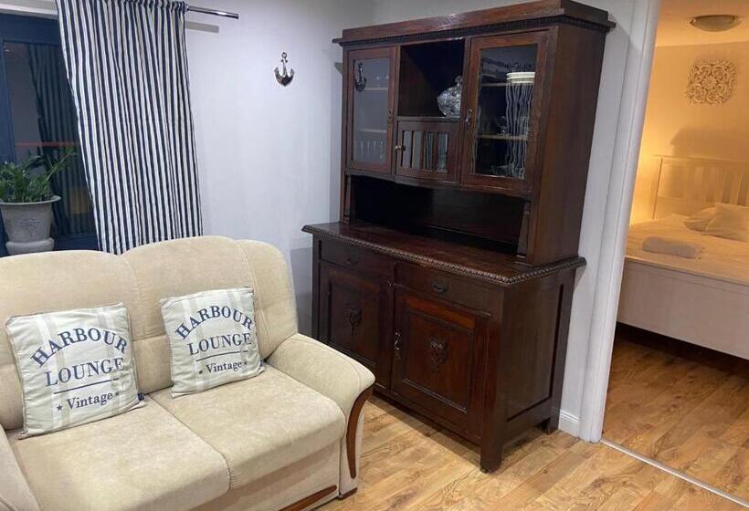 ホテル Apartament Skandynawski