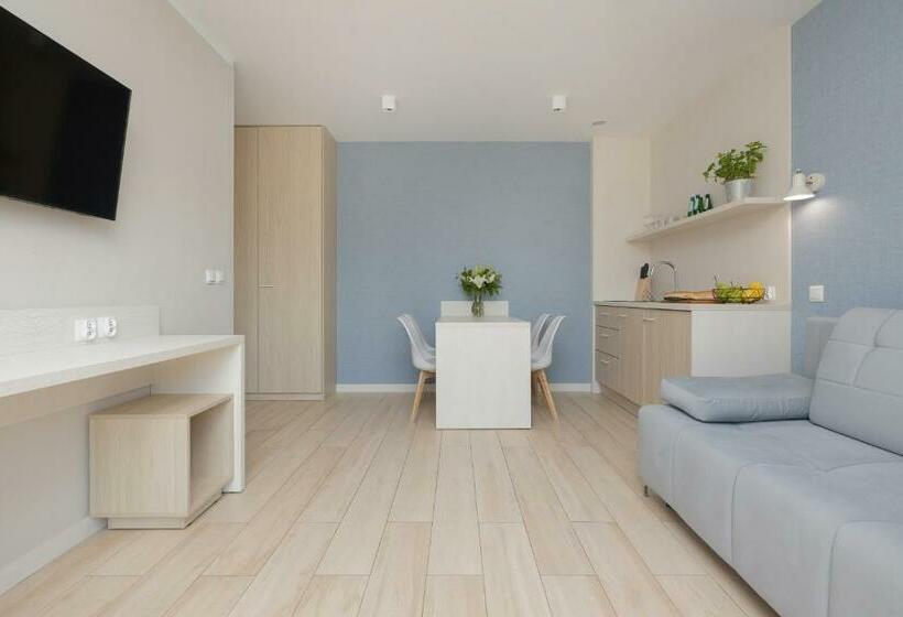 ホテル Bursztyn   Bernstein Apartments