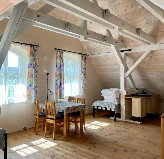 בית מלון כפרי Czarna Jachta   Na Szlaku Legend           Pokoje Nad Jeziorem