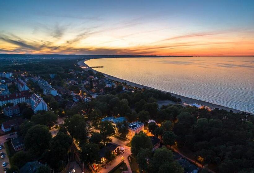 Отель Dom Zdrojowy