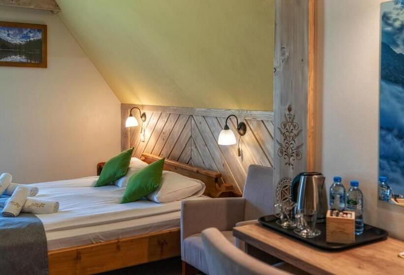 هتل Eco Tatry Holiday& Spa