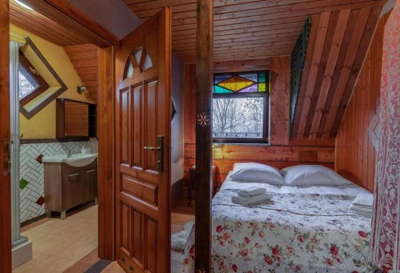 ホテル Farma Lama Dom Gościnny