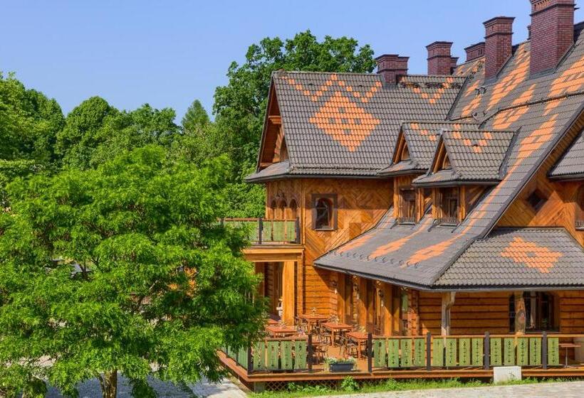 בית מלון כפרי Farma Lama Dom Gościnny